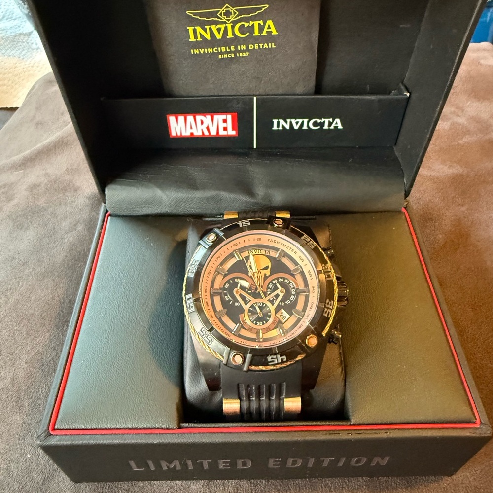 Invicta x Marvel Limited Edition Punisher Men’s Watch Rose Gold (Model 26861)